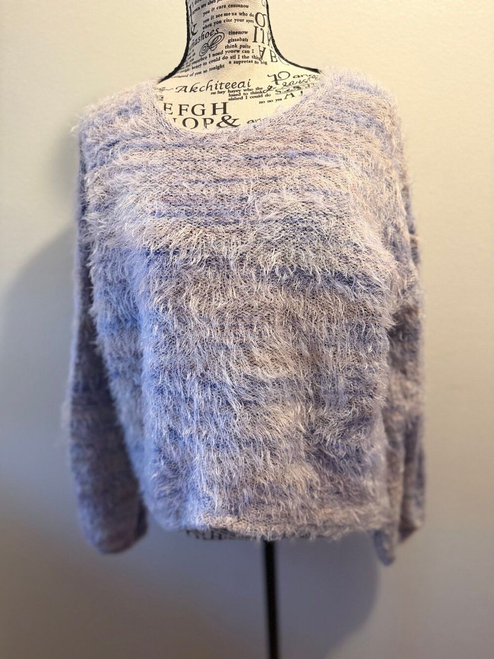 90’s Y2K Throwback Vintage Retro Candie's Fuzzy Eyelash Knit Sweater L multicolo